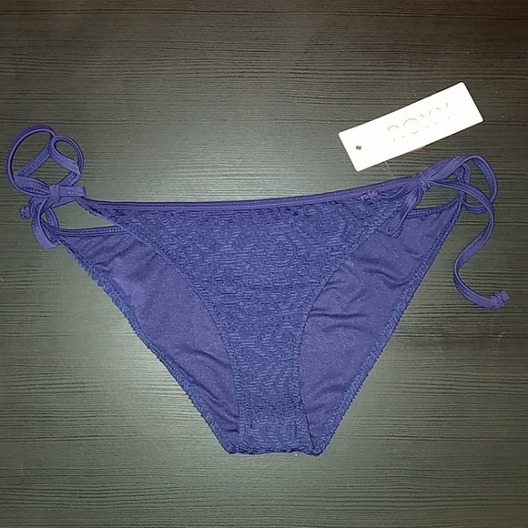 Roxy Crochet Bikini Bottom - Picture 1 of 6